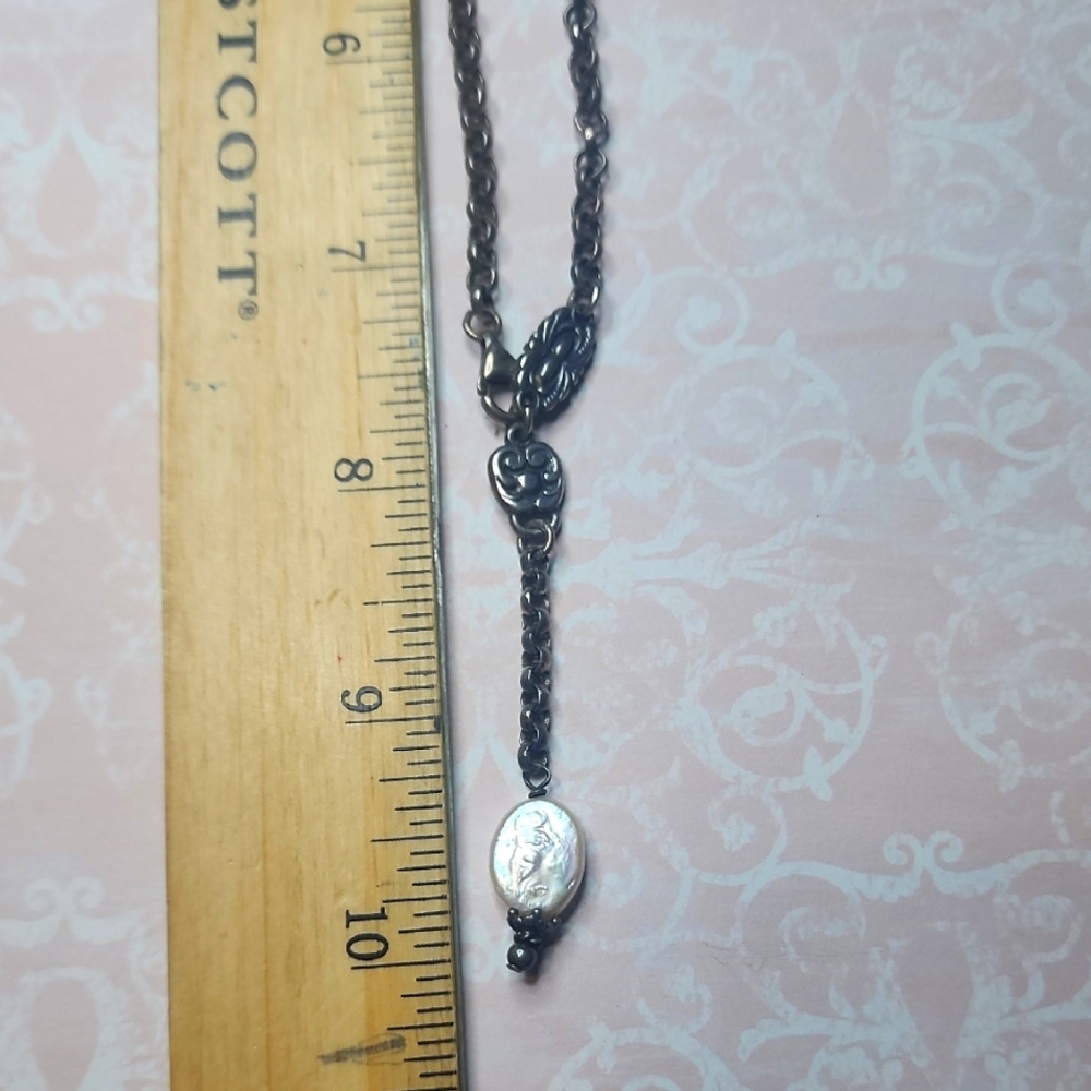 Elegant Silver With Mother Of Pearl Pendant Necklace